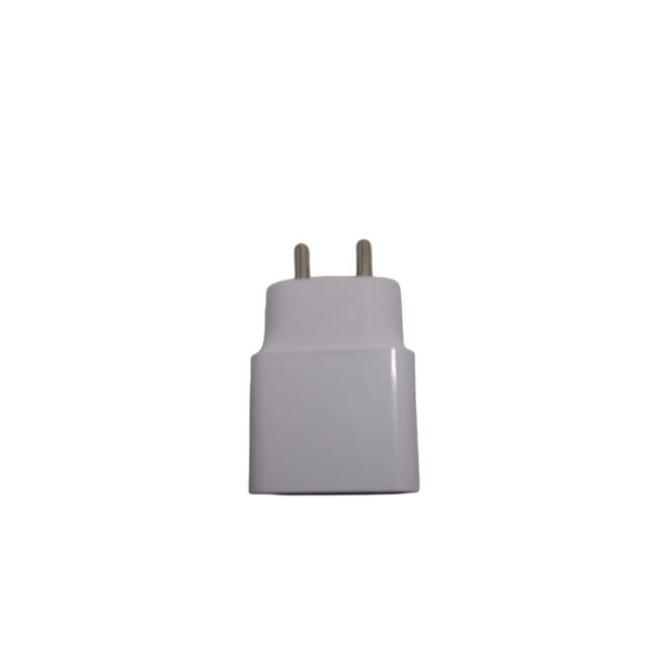 Blazify USB Charger 2.4 Amp 5.0 Voltage Charger White Color with Input of 100-240 Voltage 3